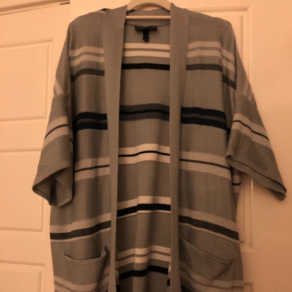 Lane Bryant Short Sleeve Overpiece